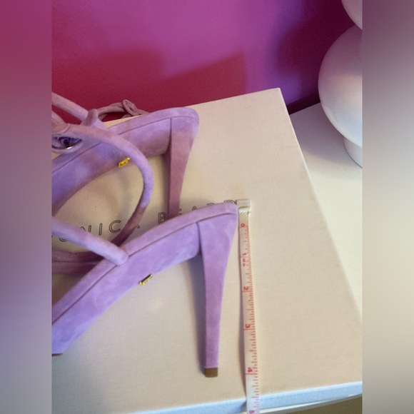 Veronica Beard Sandals 💕